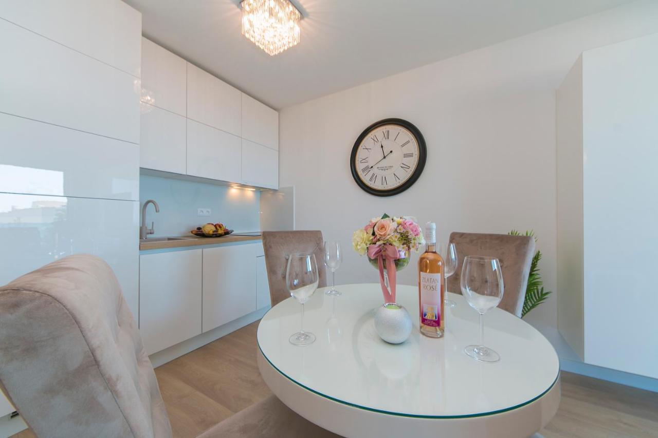 מאקרסקה Apartman Sunshine מראה חיצוני תמונה