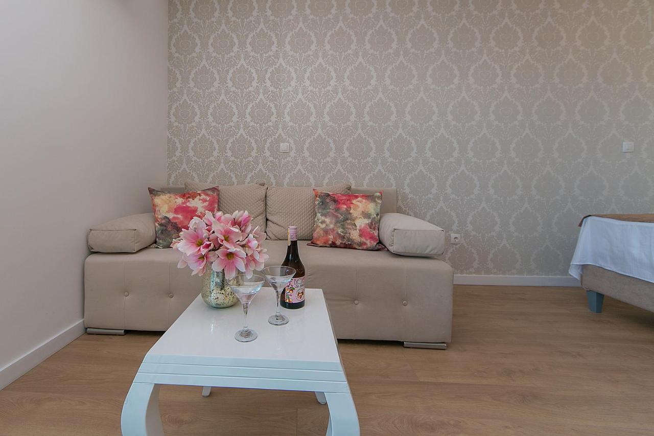מאקרסקה Apartman Sunshine מראה חיצוני תמונה