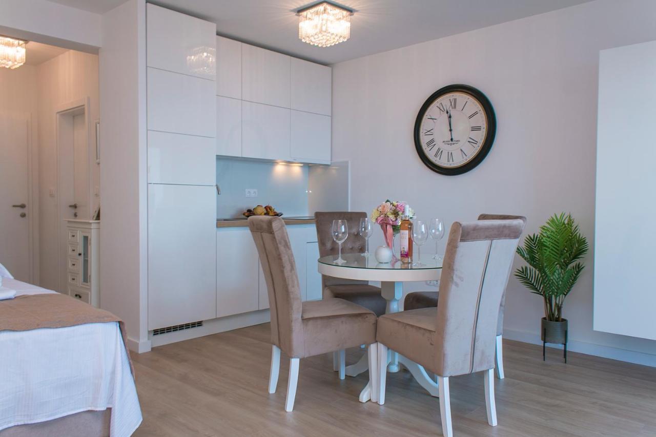 מאקרסקה Apartman Sunshine מראה חיצוני תמונה