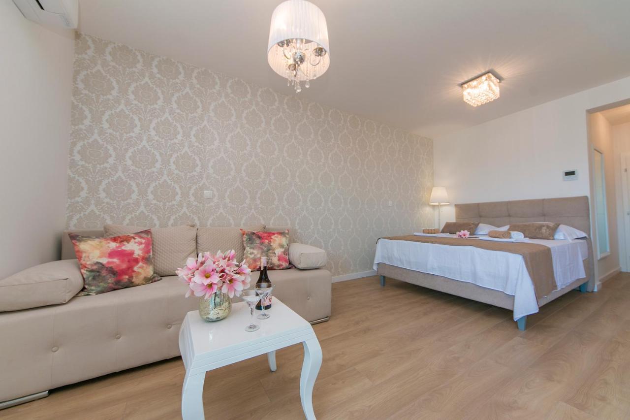 מאקרסקה Apartman Sunshine מראה חיצוני תמונה